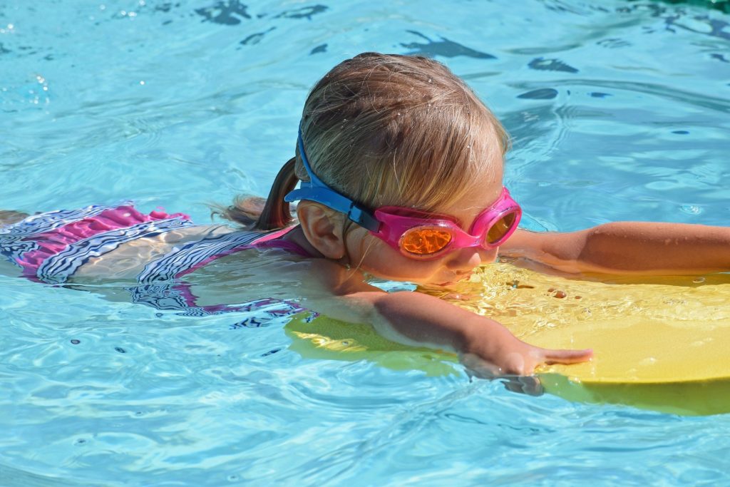 Stage de Natation , Travail de respiration , Planche , lunettes 